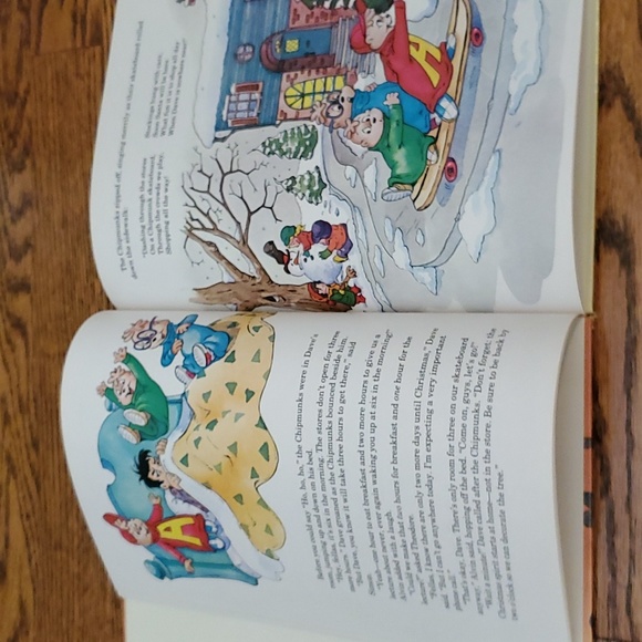 1985, A Chipmunk Christmas (Alvin and the Chipmunks) Book - Picture 6 of 13